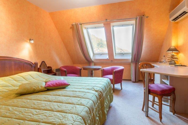 Auberge Du Cheval Blanc Depuis 1785 Westhalten Екстериор снимка