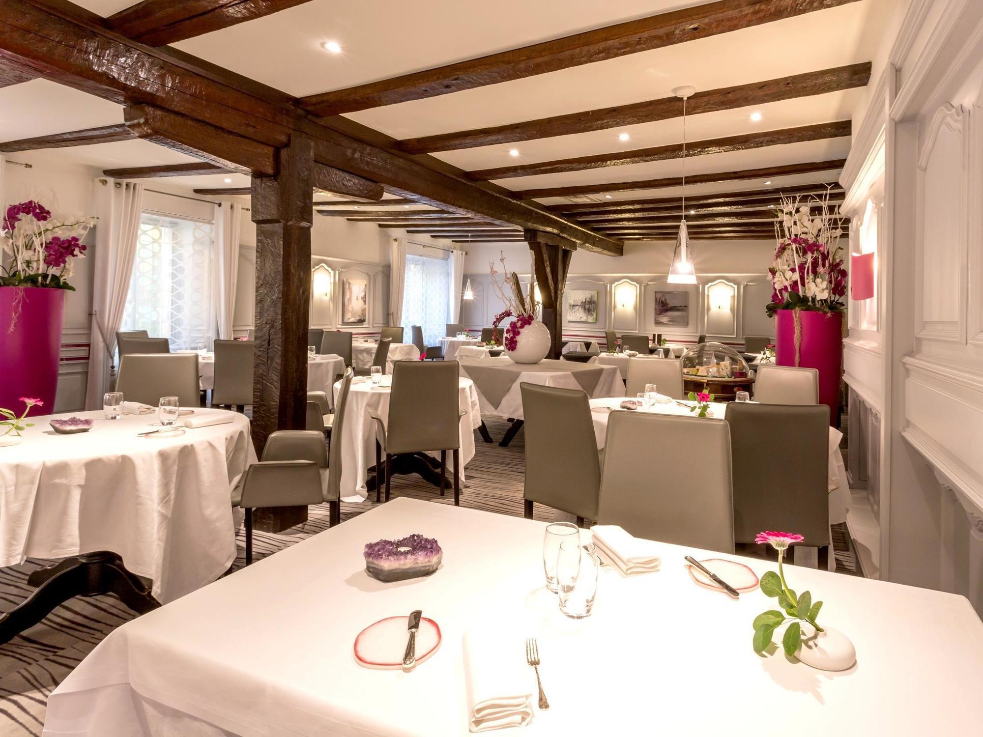 Auberge Du Cheval Blanc Depuis 1785 Westhalten Екстериор снимка